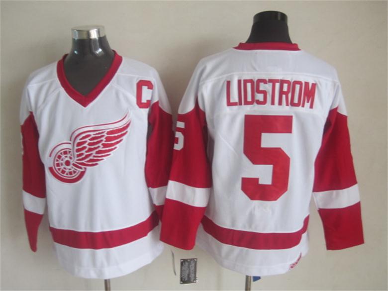 Men's Retro Detroit Red Wings White Away CCM Vintage Stitched Hockey Jersey