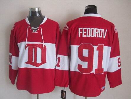 Men's Retro Detroit Red Wings Red 2009 Winter Classic CCM Vintage Stitched Hockey Jersey