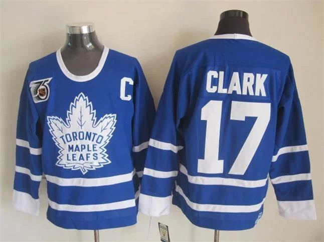 Men's Maple Leafs #17 Wendel Clark Throwback Stitched Hockey Jersey