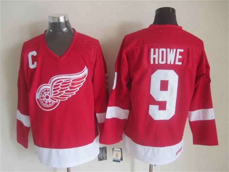Men's Retro Detroit Red Wings Red CCM Vintage Stitched Hockey Jersey