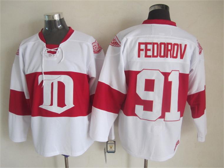 Men's Retro Detroit Red Wings White 2009 Winter Classic CCM Vintage Stitched Hockey Jersey