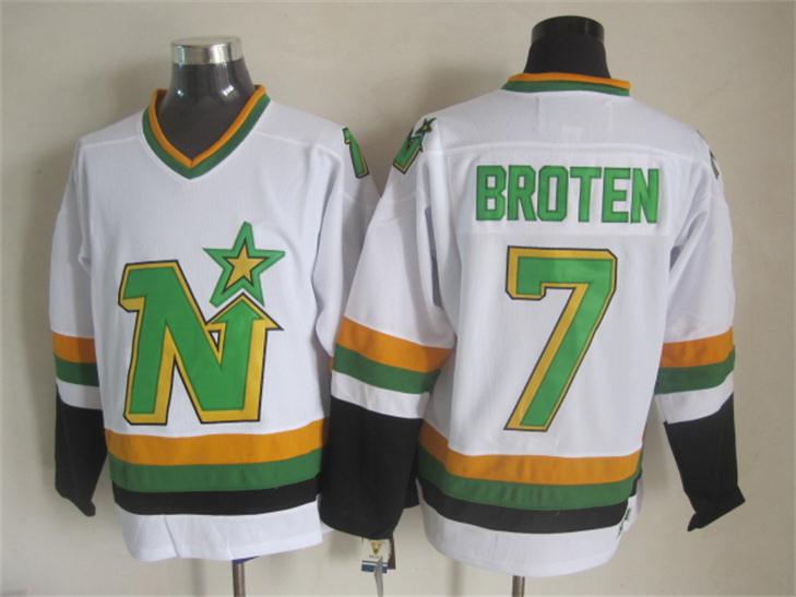 Men's Neal Broten #7 Minnesota North Stars Green White Vintage Stitched Hockey Jersey